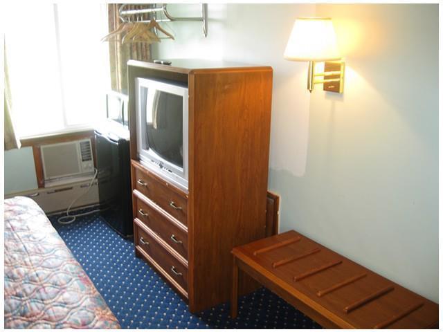 Scottish Inns Fayetteville Δωμάτιο φωτογραφία
