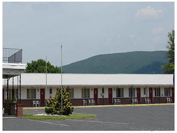 Scottish Inns Fayetteville Εξωτερικό φωτογραφία